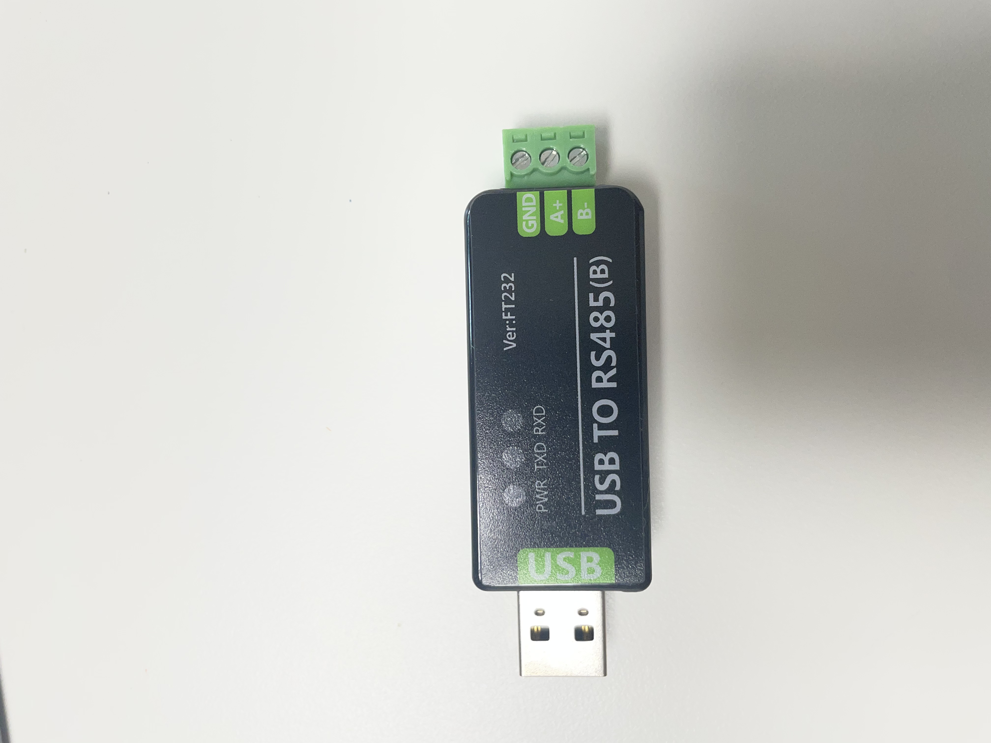 실제 FT232 USB-RS485 어댑터. GND·A+·B− 표기를 확인해 NAS의 USB와 월패드 통신선을 연결했습니다.